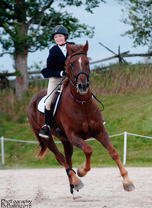 Charlotte Jomes-Whitehad 2016 Eventing Canada Heather Wellman Bursary Recipient